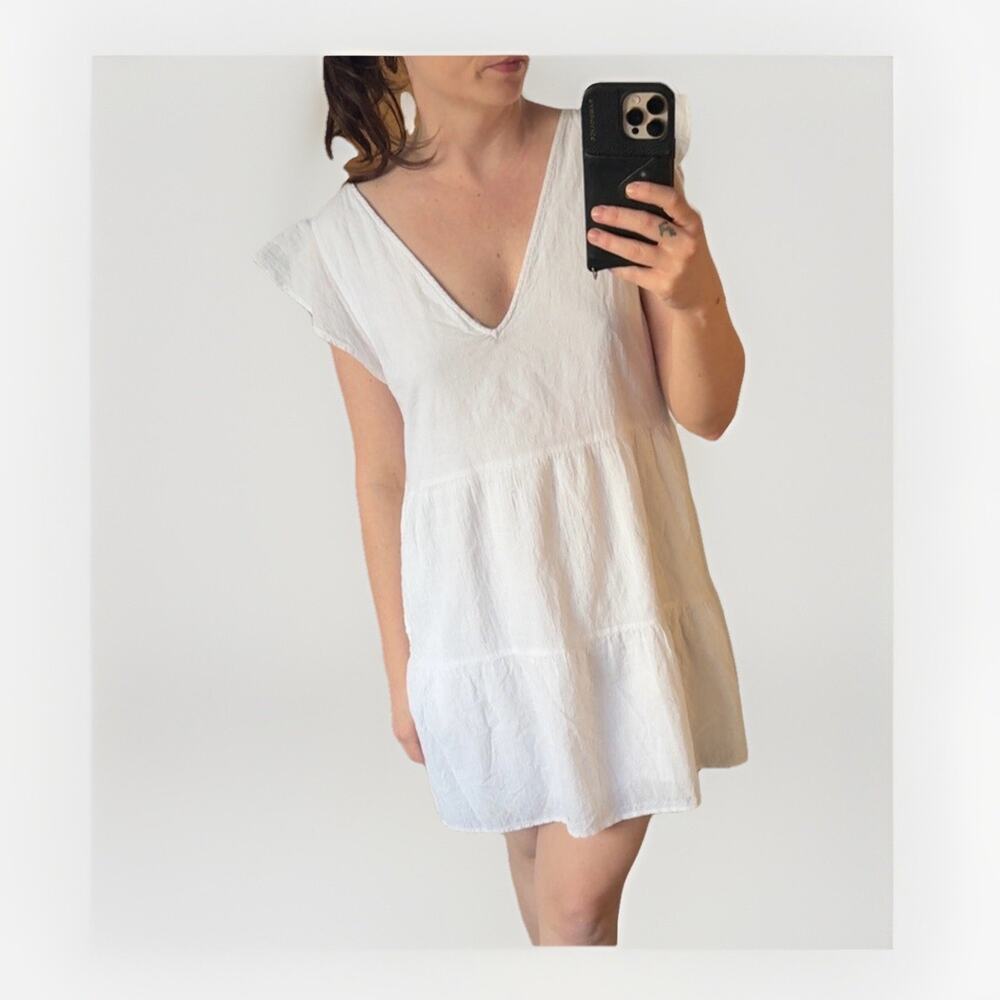 Abercrombie & Fitch Ruffle Tiered Flutter Sleeve Mini Dress Sz M White Beach EUC